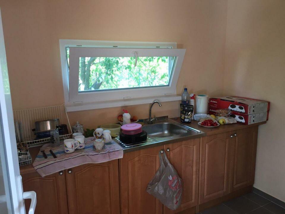 Дом, Комнаты Посуточно У Моря チョロノモスク エクステリア 写真